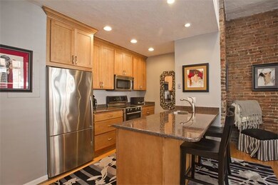 9 Battery St unit 2, Boston, MA 02109 - photo 3