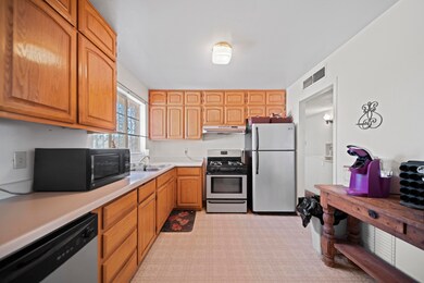 7827 Basswood Ave, El Paso, TX 79925 - photo 2