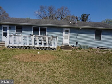 1355 Dogwood Ln, Vineland, NJ 08360 - photo 3