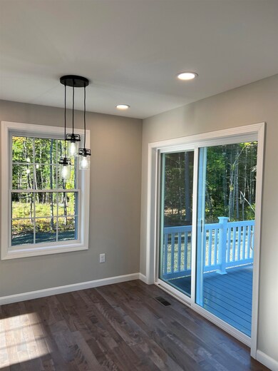 33 Ida Cir unit 310-6, Rochester, NH 03868 - photo 3