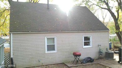 186 Cabbel Dr, Manassas Park, VA 20111 - photo 3