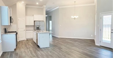 Living Area/Kitchen