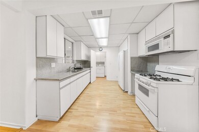 12329 Burton St, North Hollywood, CA 91605 - photo 7