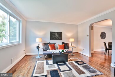 1115 Cooks Ln, Baltimore, MD 21229 - photo 6