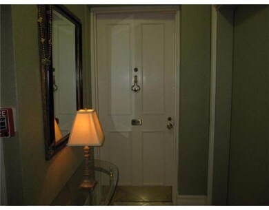Foyer.