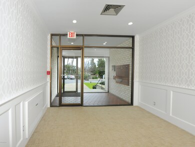 680 Steamboat Rd unit 7, Greenwich, CT 06830 - photo 4