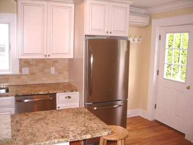 66 Locust St, Greenwich, CT 06830 - photo 7