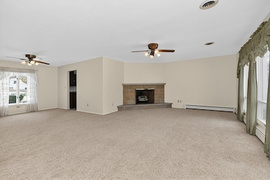 1712 W Pike St, Goshen, IN 46526 - photo 3