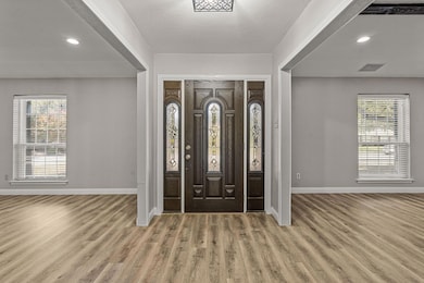 1503 Woodvine Dr, Euless, TX 76040 - photo 5