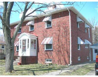 260 Benefit St, Pawtucket, RI 02861 - photo 2