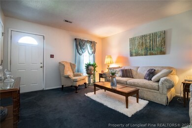 606 Glensford Dr, Fayetteville, NC 28314 - photo 6