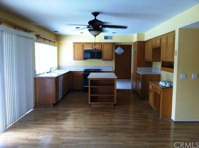 Large Kitchen ~ Recessed/Under Cabinet Lighting, L