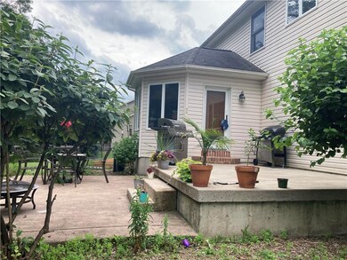 332 S Franklin St, Pen Argyl, PA 18072 - photo 6