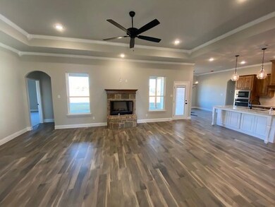 1005 Katie Ct, Azle, TX 76020 - photo 5