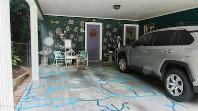 Carport
