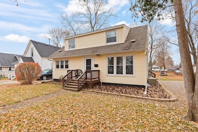 408 E Logan St, Tecumseh, MI 49286 - photo 2