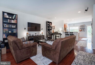 319 Latrobe Dr, Newark, DE 19702 - photo 7