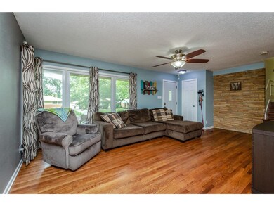 3304 Aurora Ave, Des Moines, IA 50310 - photo 3