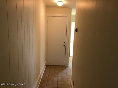 556 N 5th St unit 2, Stroudsburg, PA 18360 - photo 6