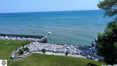 589 Pine Ln, East Tawas, MI 48730 - photo 6