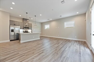 Living Room/Kitchen Open floor plan
