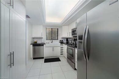 4062 Belair Ln unit 10, Naples, FL 34103 - photo 6