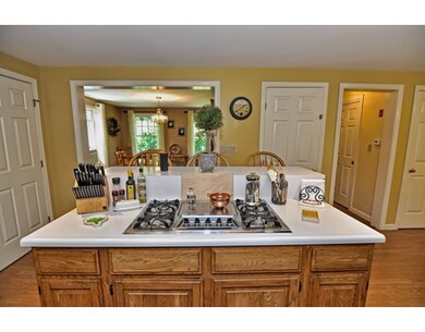 293 Mendon St, Uxbridge, MA 01569 - photo 5