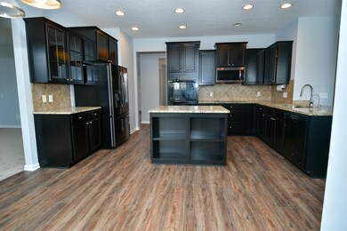 1215 Colinbrook Cir, Greenwood, IN 46143 - photo 2