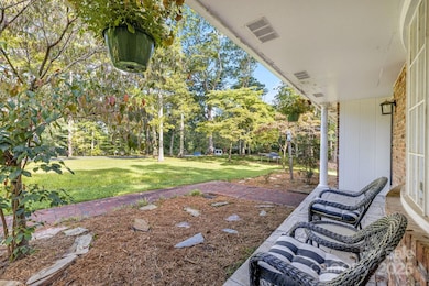 1 Glen Cove Rd, Arden, NC 28704 - photo 3