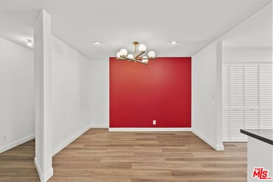 3663 Los Feliz Blvd unit 4, Los Angeles, CA 90027 - photo 4