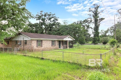 112 E Hurricane Rd, Bay Minette, AL 36507 - photo 2