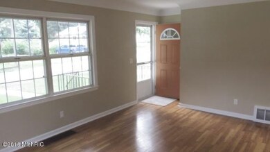 1259 Edith Ave NE, Grand Rapids, MI 49505 - photo 5