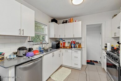5319 Attleboro St, Jacksonville, FL 32205 - photo 6