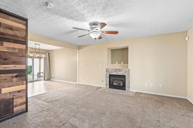 7107 Reynolds Crossing Dr, Reynoldsburg, OH 43068 - photo 3