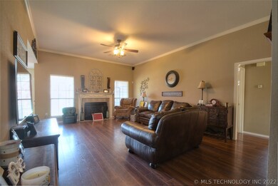 19915 E 44th St S, Broken Arrow, OK 74014 - photo 2