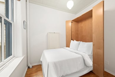 79 Perry St unit 3R, New York, NY 10014 - photo 7