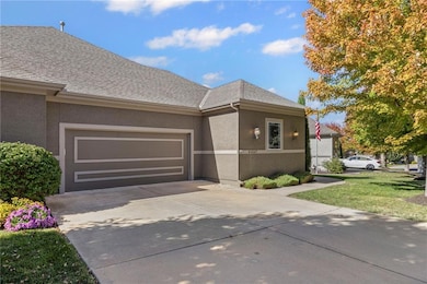 24547 W 110th St, Olathe, KS 66061 - photo 2