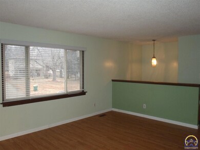 2524 SW Buchanan St, Topeka, KS 66611 - photo 3
