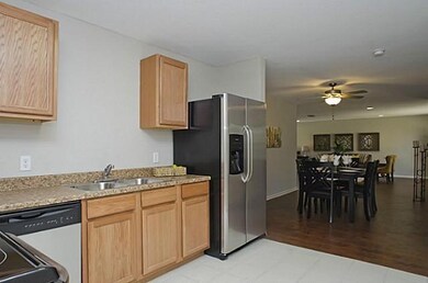 524 Hurstview Dr, Hurst, TX 76053 - photo 5