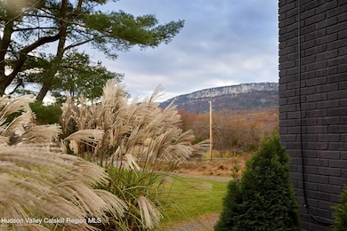 Horgan_2917Route44-55_078