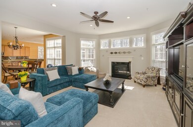 15309 Sir Edwards Dr, Upper Marlboro, MD 20772 - photo 4