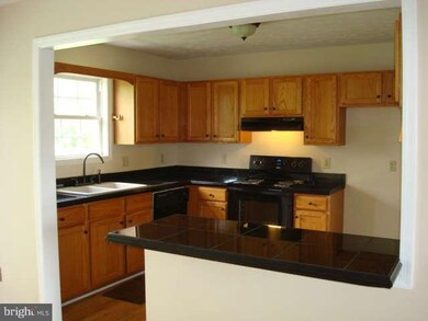 50 Saturn Ct, Martinsburg, WV 25404 - photo 2