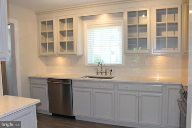 95B Leeds Ct W, Warrenton, VA 20186 - photo 3