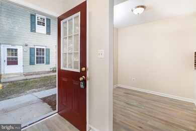 16306 Taconic Cir unit 99C, Dumfries, VA 22025 - photo 5