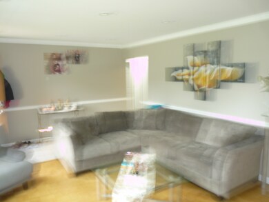 9920 Devonshire St, Westchester, IL 60154 - photo 2