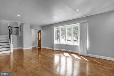 820 Warren St, Reading, PA 19601 - photo 4