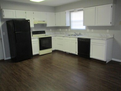 314 Whippoorwill Dr, Batesville, IN 47006 - photo 4