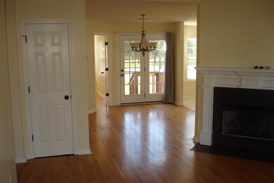 406 S Spring St, Manchester, TN 37355 - photo 4