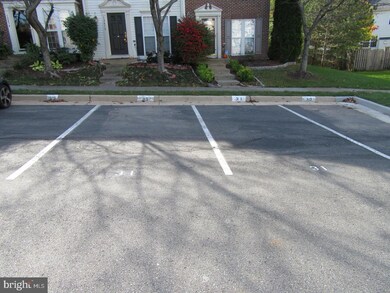 12472 Selkirk Cir, Bristow, VA 20136 - photo 4