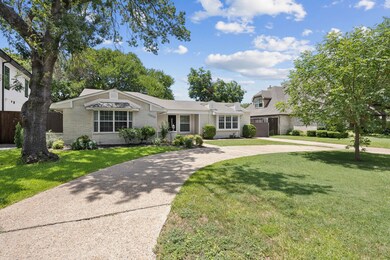 10525 Castlegate Dr, Dallas, TX 75229 - photo 2